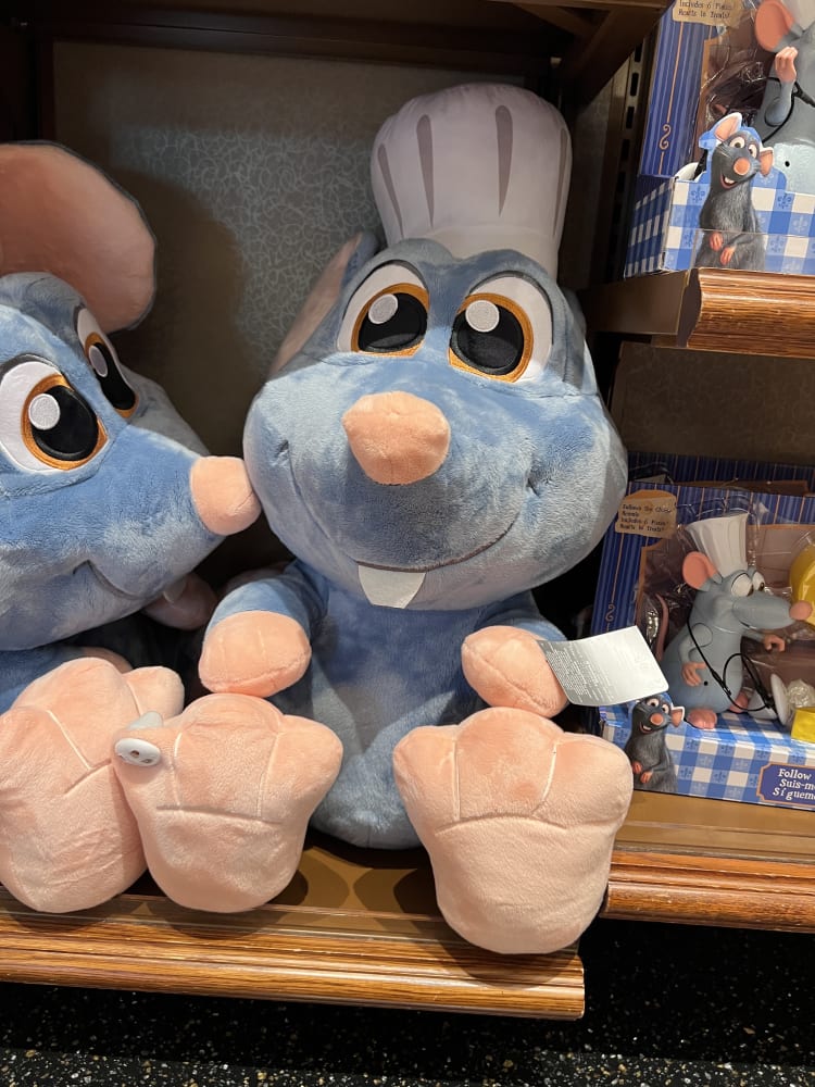 Disneyland Paris Jumbo Ratatouille Remy Plush view 1