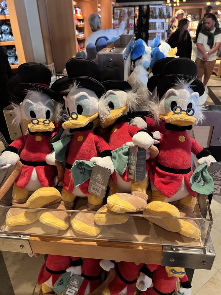 Disneyland Paris Scrooge Holding Money Plush view 1