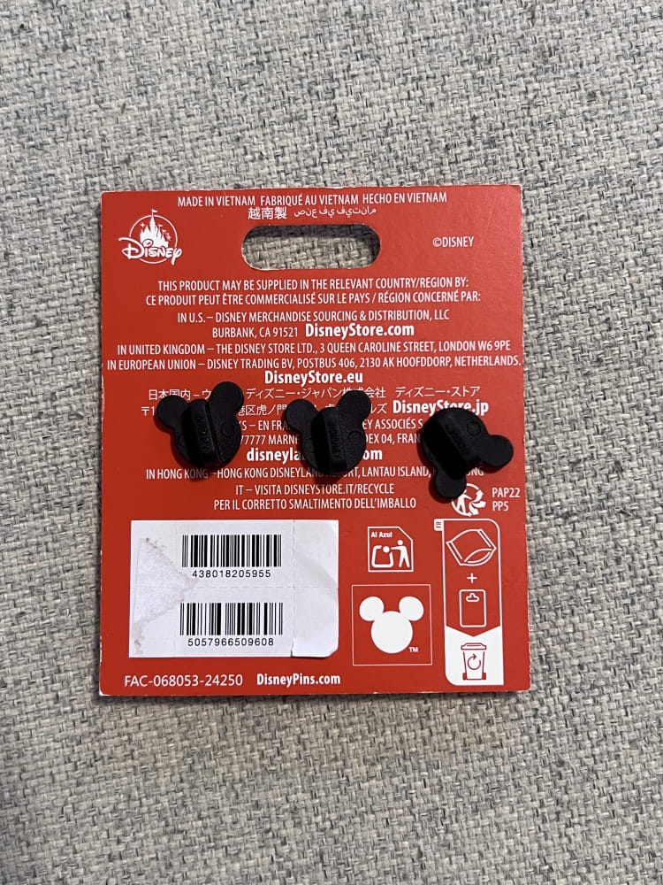 Disney Store Limited Edition Pinocchio 85th Anniversary Pin Set view 2