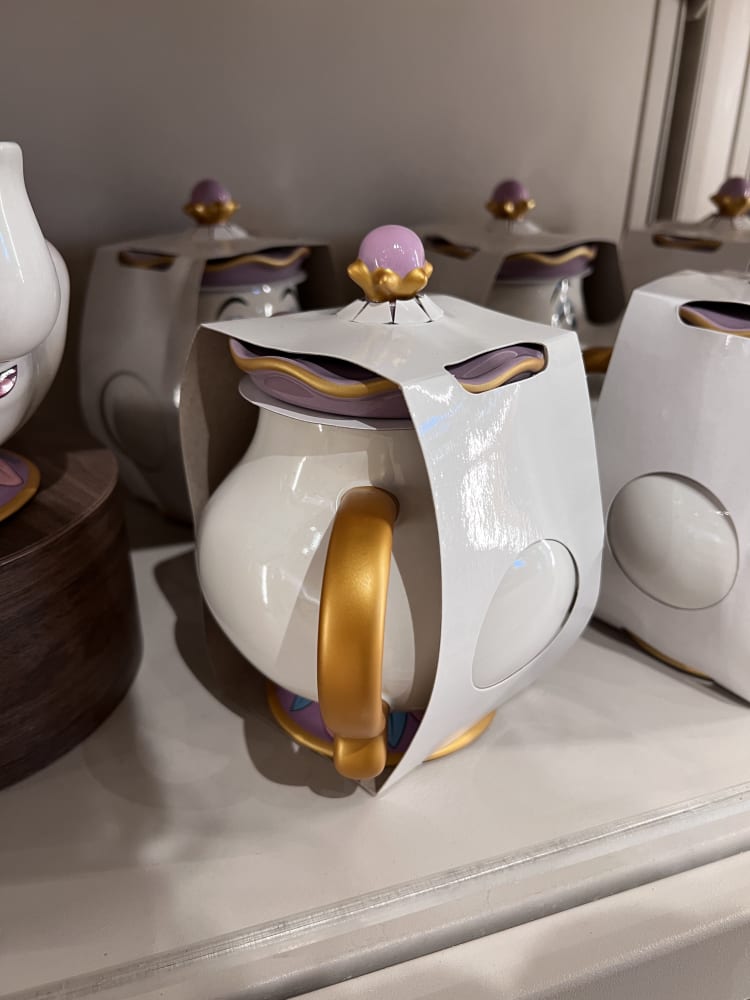 Disneyland Paris Mrs Potts Mini Teapot view 2