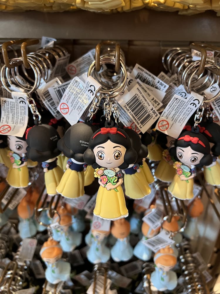 Disneyland Paris Snow White 3D Character Keyring