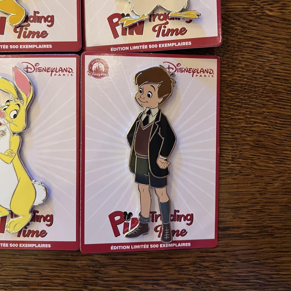 Disneyland Paris Pin Trading Time Winnie the Pooh Set of Four view 4