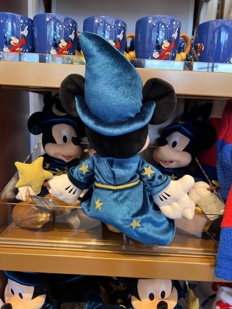 Disneyland Paris Mickey and the Magician Plush view 2