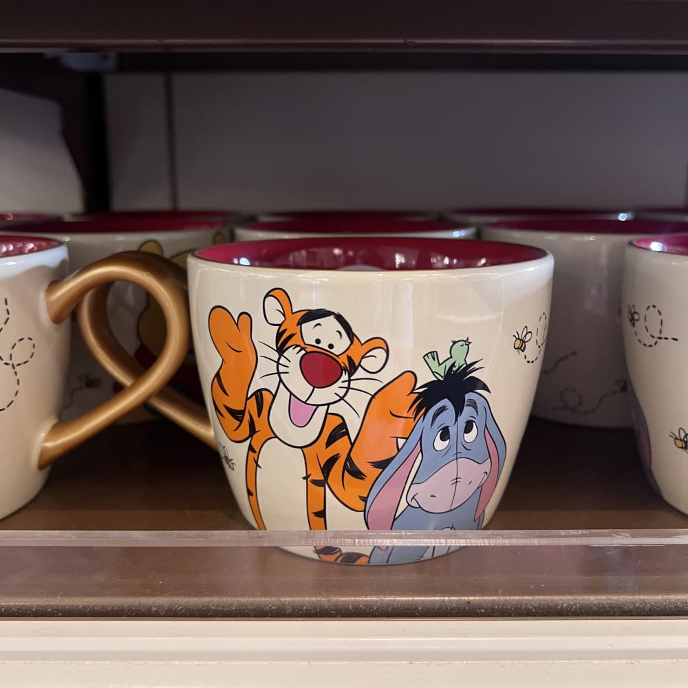 Disneyland Paris Winnie the Pooh Wide Mug view 3