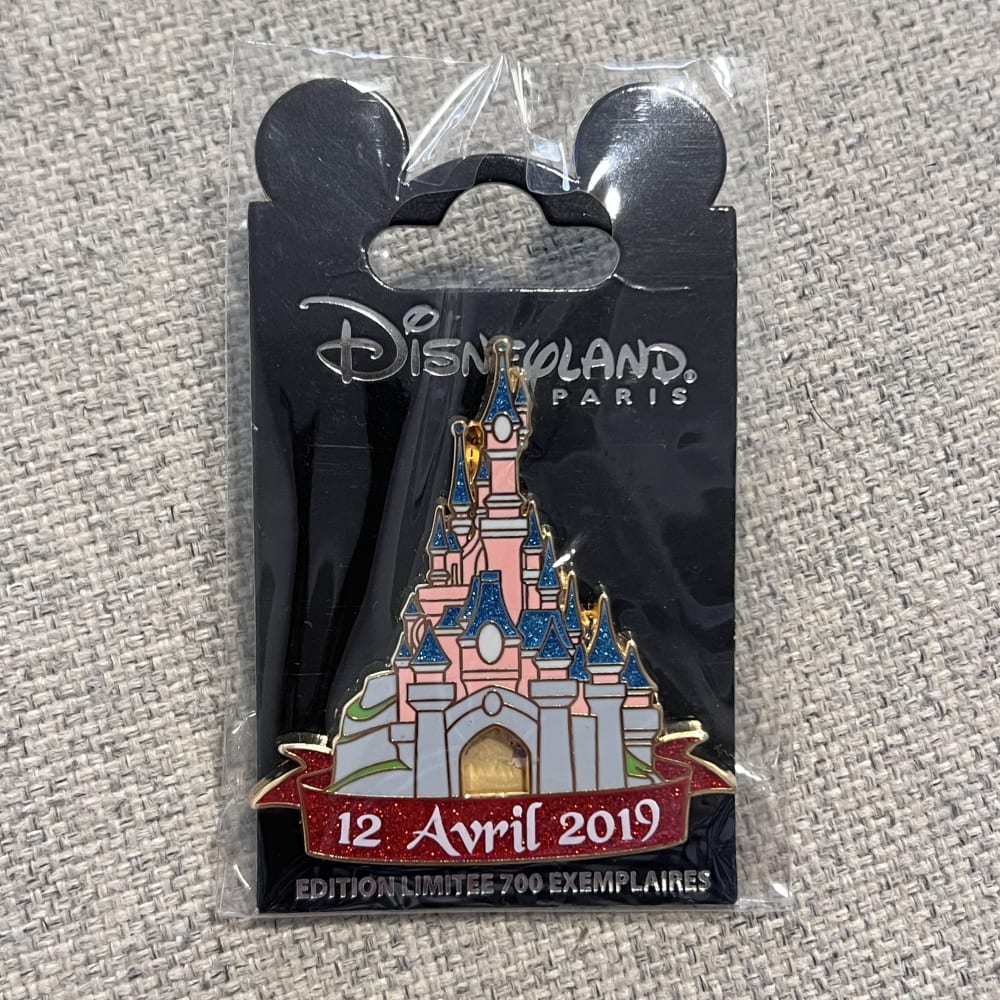 Disneyland Paris Limited Edition 12 Avril Sleeping Beauty Castle Pin view 1