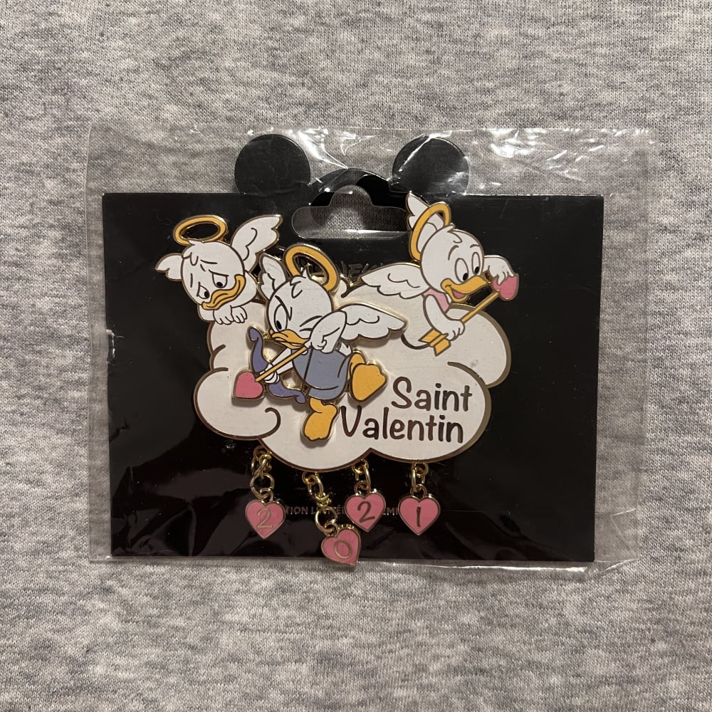 Disneyland Paris Limited Edition 2021 St Valentine’s Day McDuck Nephews Pin view 1