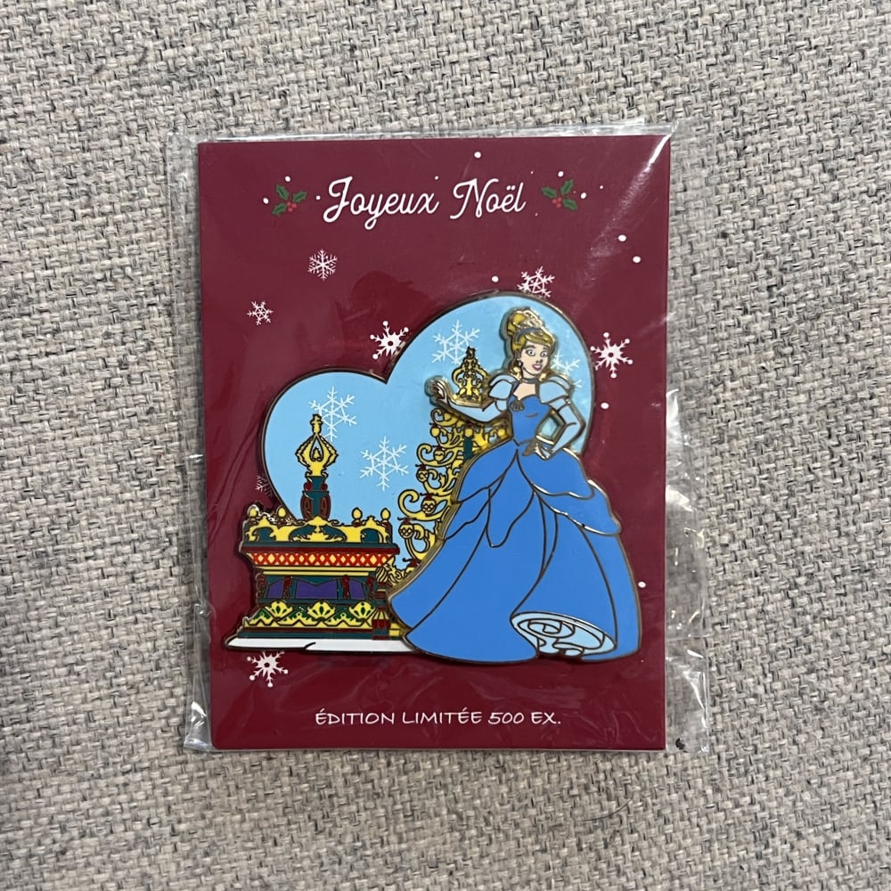 Disneyland Paris Limited Edition Happy Christmas Cinderella Pin view 1
