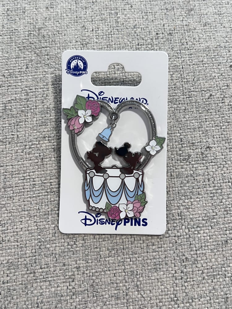 Disneyland Paris Wedding Cake Topper Mickey and Minnie Pin view 1