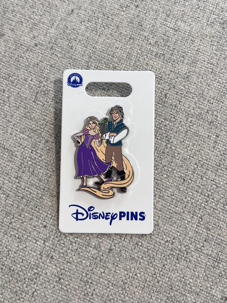 US Disney Tangled Rapunzel Flynn Frying Pan Standing Pin view 1