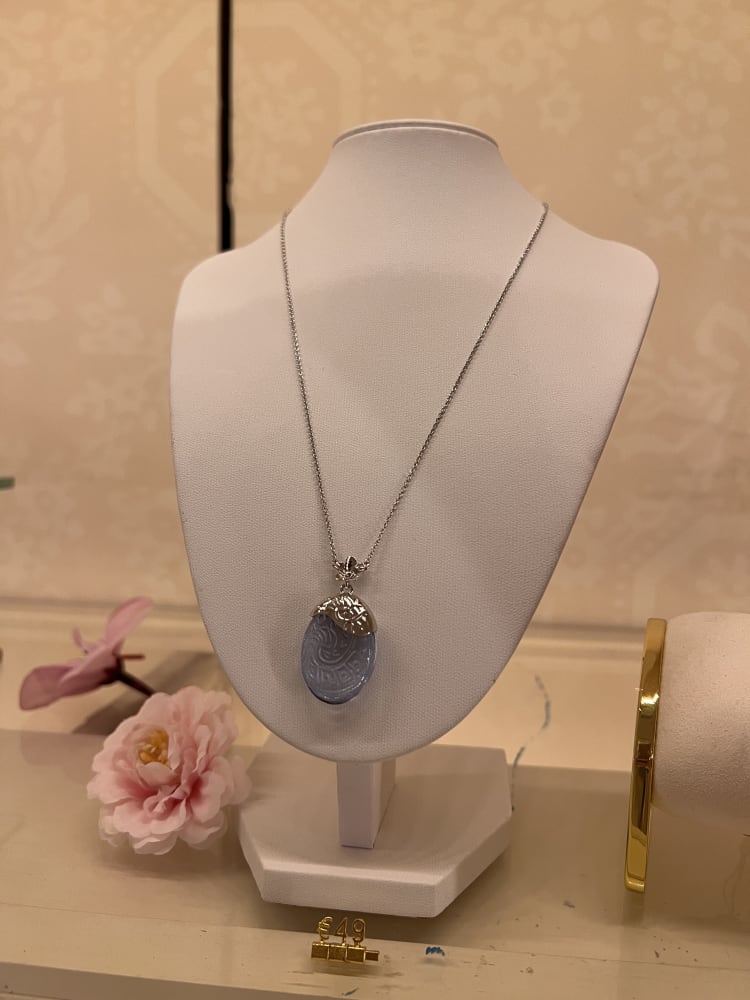 Disneyland Paris Moana Blue Stone Necklace view 2