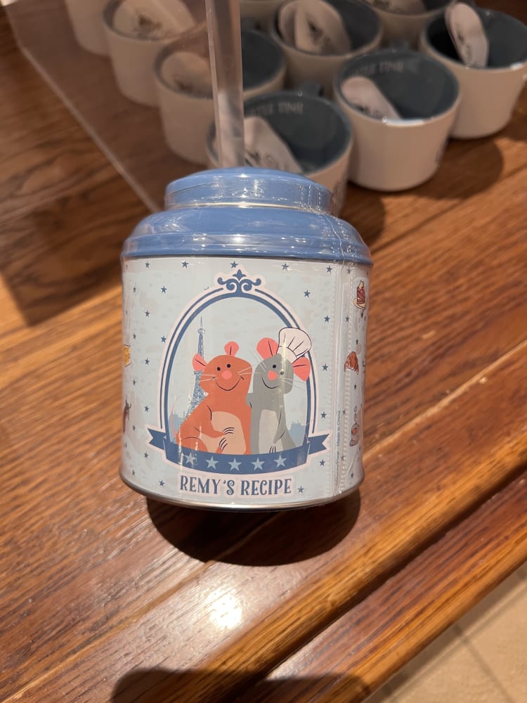 Disneyland Paris Organic Red Berry Flavoured Black Tea view 2