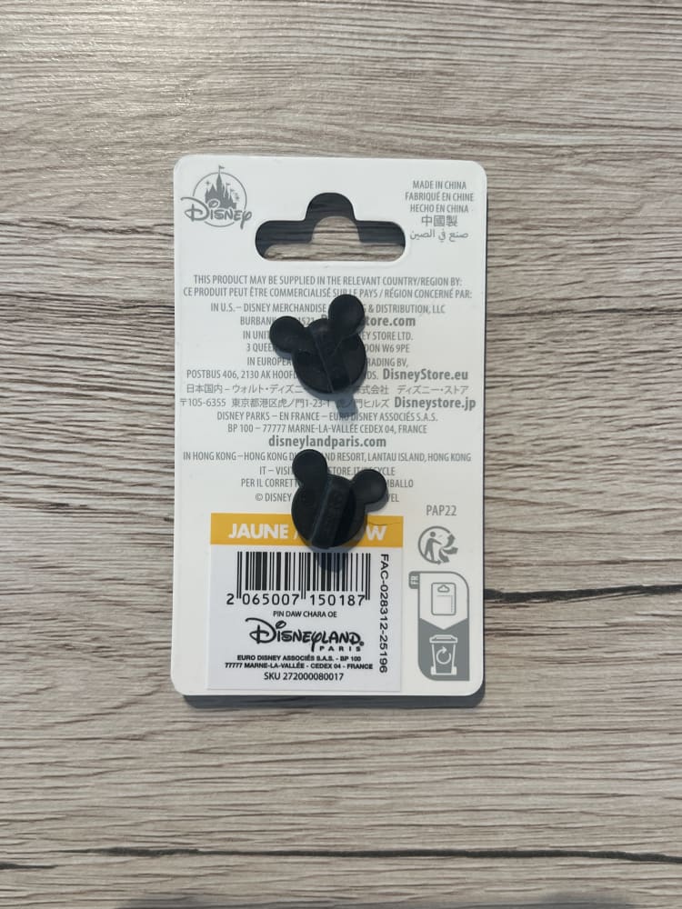 Disneyland Paris Adventure World Characters Pin view 2