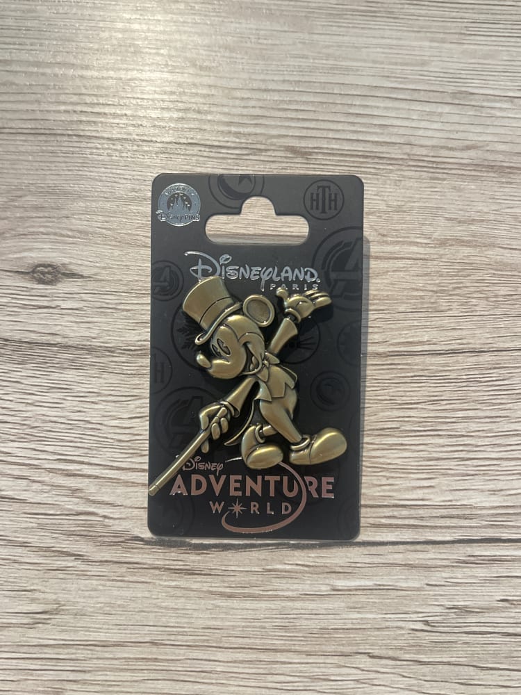 Disneyland Paris Mickey’s of Hollywood Statue Pin view 1