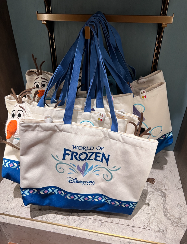 Disneyland Paris World of Frozen 3D Knitted Olaf Tote Bag view 2