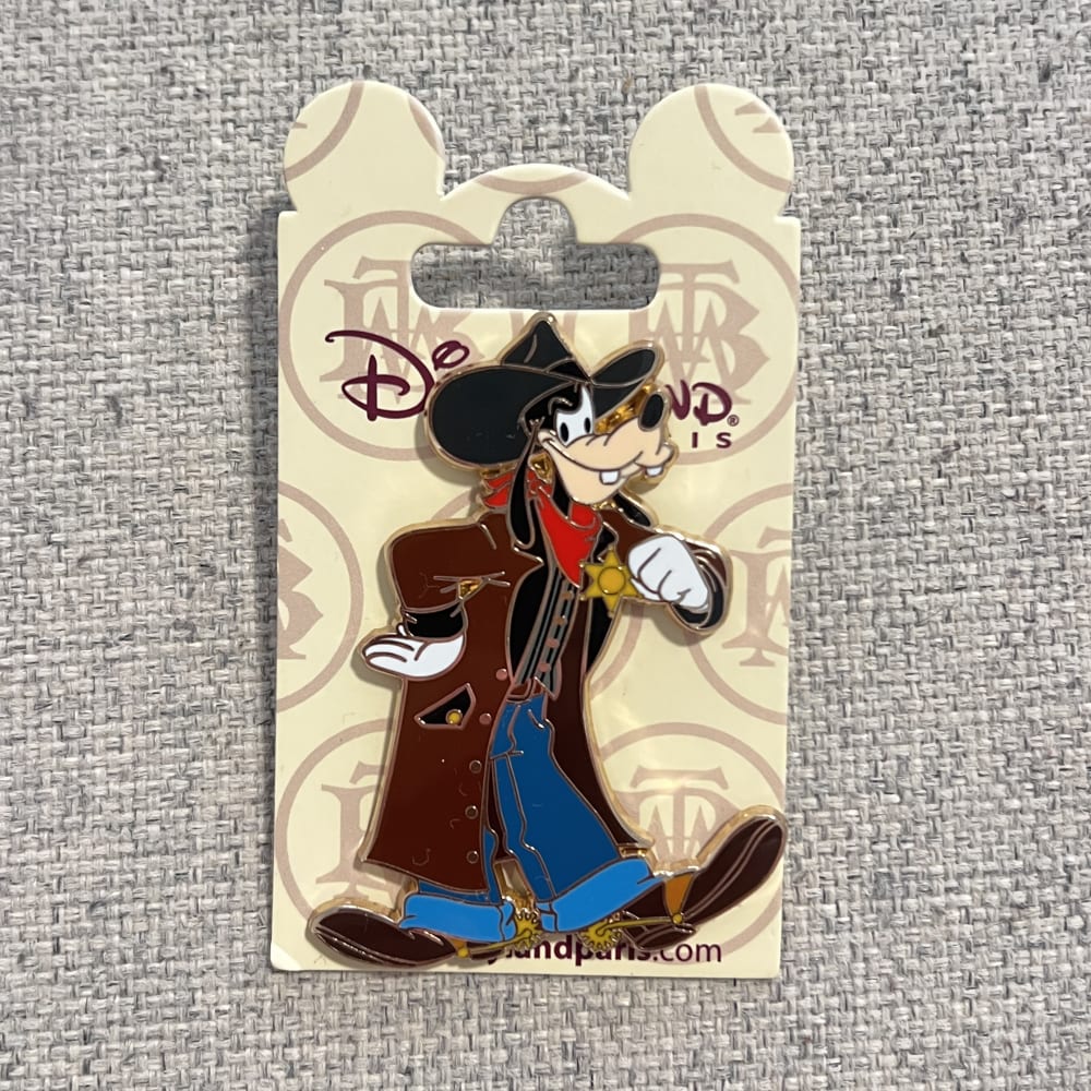 Disneyland Paris Big Thunder Mountain Cowboy Goofy Pin view 1