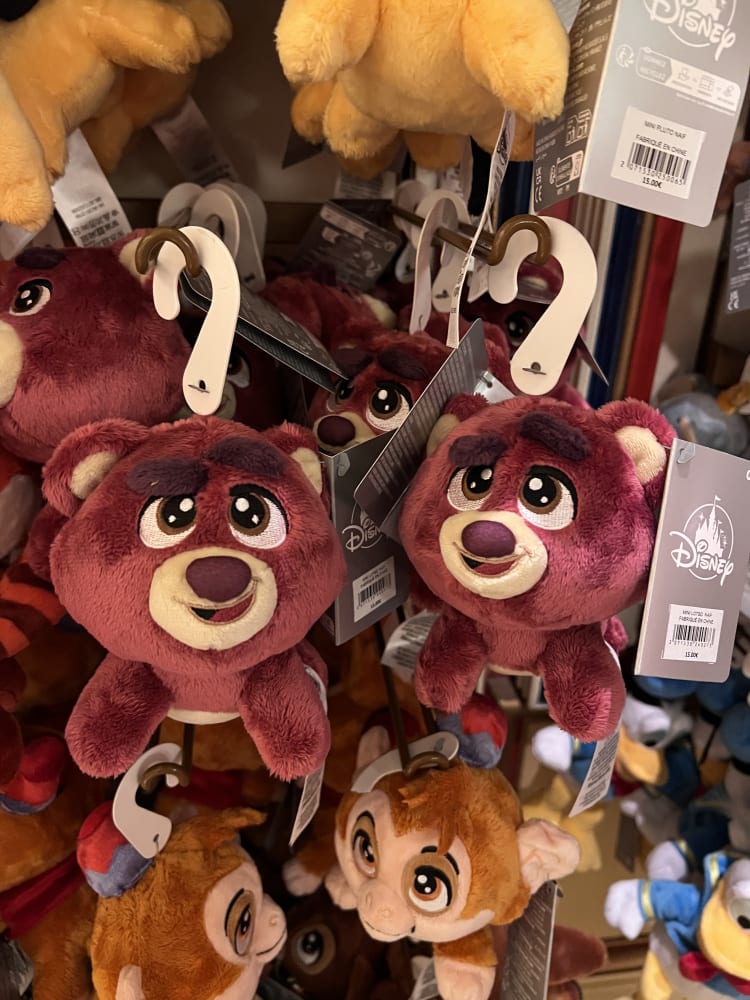 Disneyland Paris Cute Mini Plushies Lotso view 1