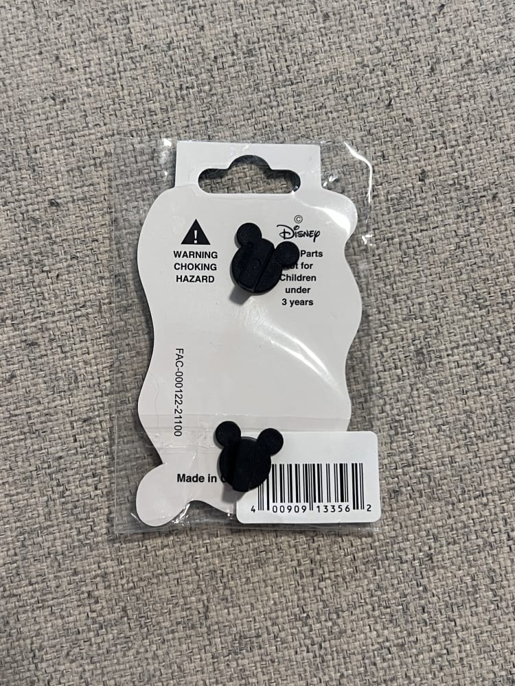 Disney Studio Store Hollywood Daisy Duck Avenue Sign Pin view 2